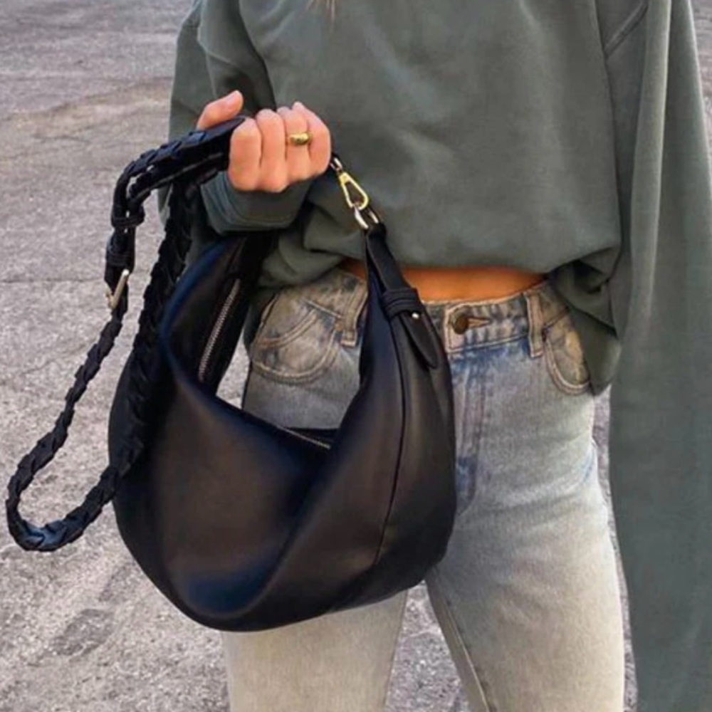 JULES KAE ZOLA BAG IN BLACK